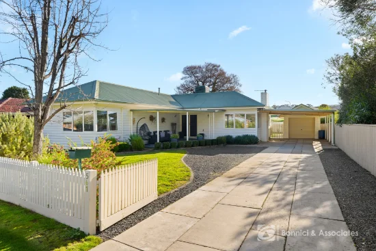 561 Lyne Street, Lavington, NSW 2641