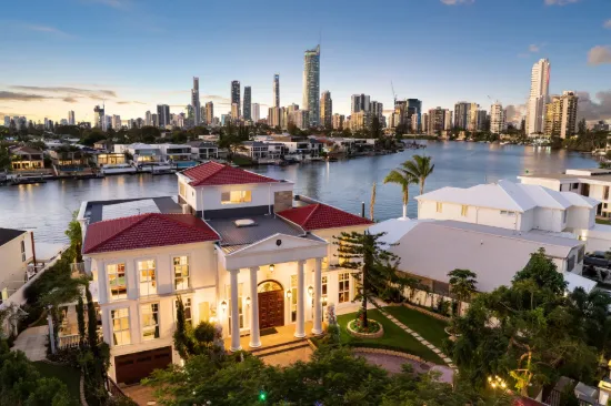 57-59 Monaco Street, Broadbeach Waters, Qld 4218