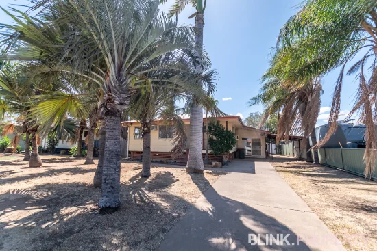 57 bendee Street, Blackwater, Qld 4717