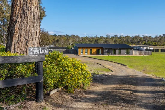57 Carlton River Road, Dodges Ferry, Tas 7173