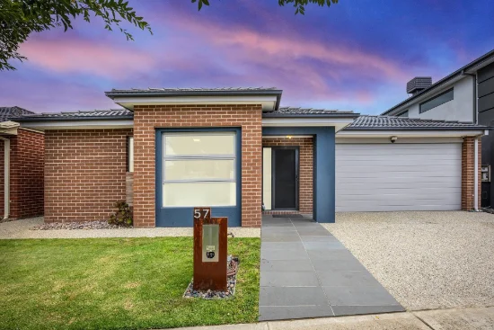 57 Deoro Parade, Clyde North, Vic 3978