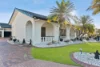 57 Esplanade, Point Vernon, Qld 4655-Image