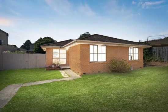 57 Phoenix Drive, Wheelers Hill, Vic 3150