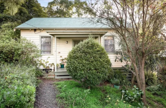 57 Quarry Road, Mitcham, Vic 3132 - For Rent