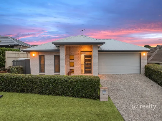 57 Rolland Parade, Warner, Qld 4500