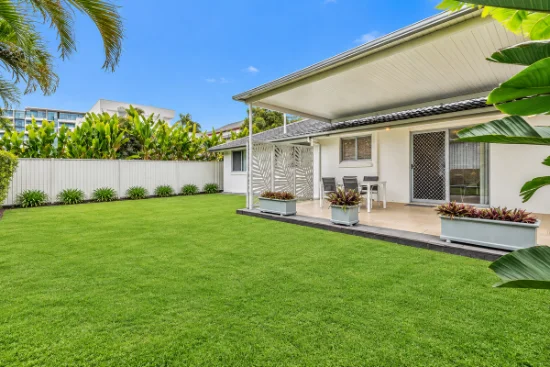 57 Townson Avenue, Palm Beach, Qld 4221
