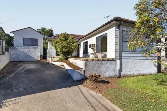 57 Worland St, Yagoona, NSW 2199