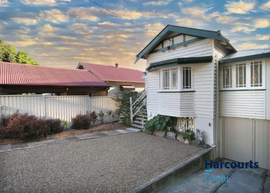 572 Sandgate Road, Clayfield, Qld 4011