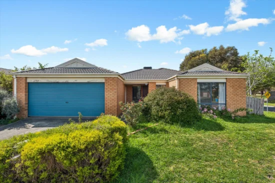 58 Bernborough Avenue, Cranbourne West, Vic 3977