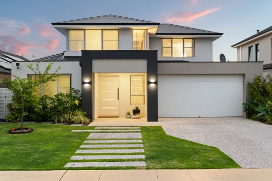 58 Blackpool Promenade, Iluka, WA 6028