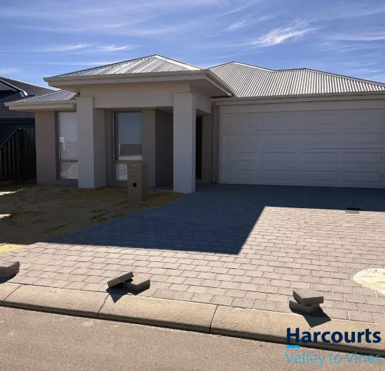 58 Gippsland Parade, Champion Lakes, WA 6111