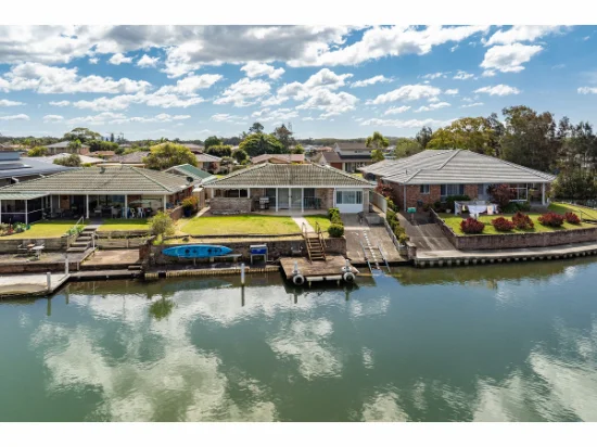 58 King George Parade, Forster, NSW 2428