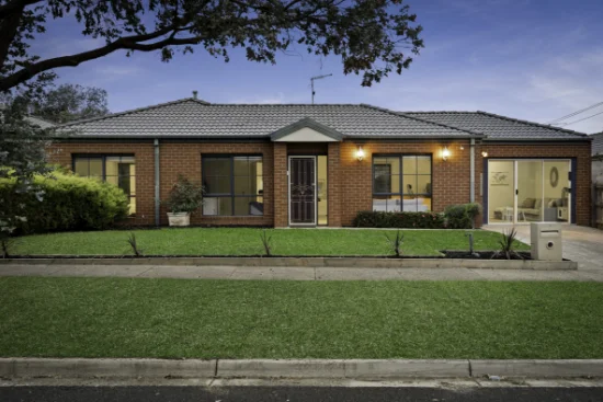 58 Leigh Drive, Pakenham, Vic 3810