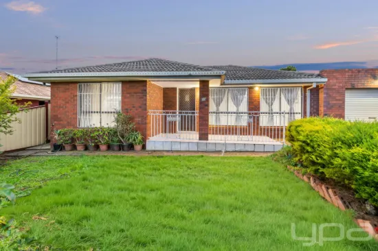59 Bicentennial Crescent, Meadow Heights, Vic 3048