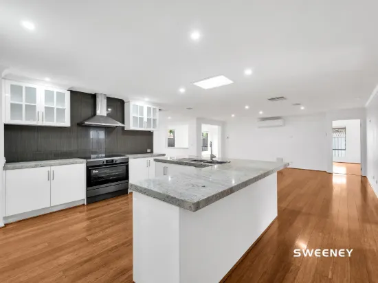 59 Caroline Springs Boulevard, Caroline Springs, Vic 3023-Image