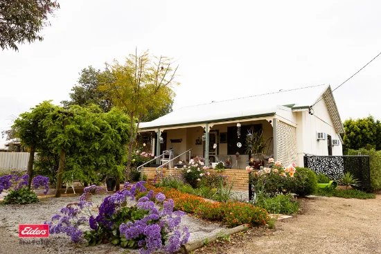 59 Haig Road, Merredin, WA 6415