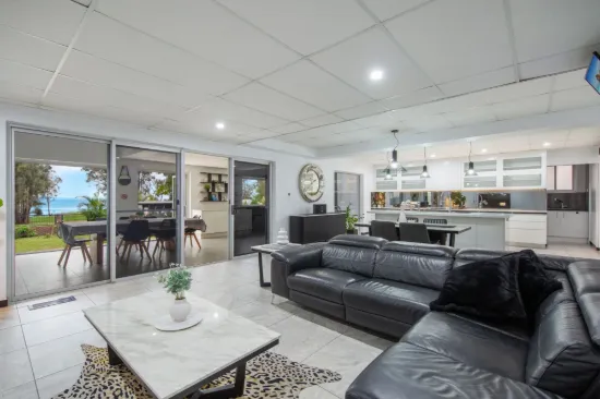 59 Lakedge Avenue, Berkeley Vale NSW 2261-Image