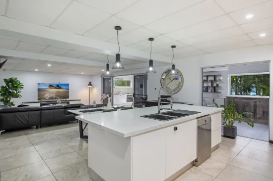 59 Lakedge Avenue, Berkeley Vale NSW 2261-Image
