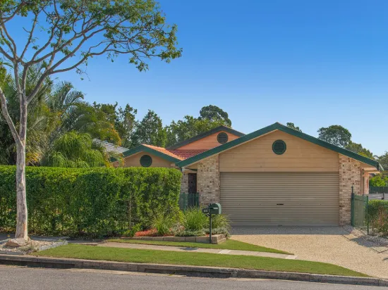 59 McPherson Road, Sinnamon Park, Qld 4073