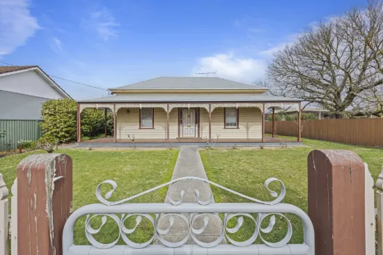 59 Steiglitz Street, Ballan, Vic 3342