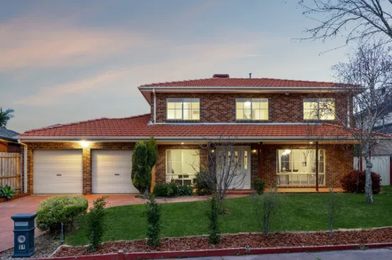 59 Wheatland Crescent, Dingley Village, Vic 3172