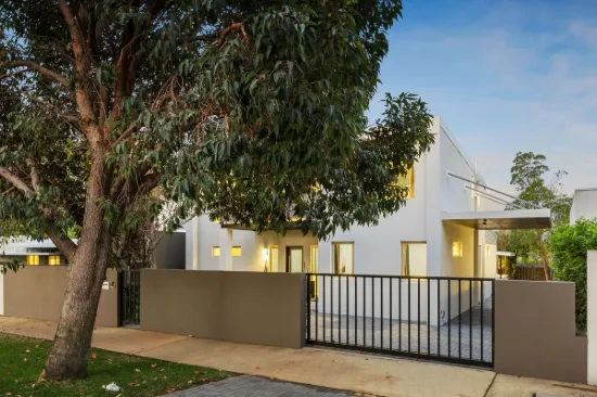 5A Bay Road, Claremont, WA 6010