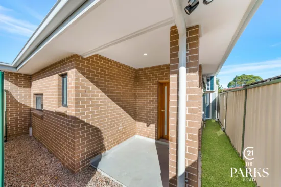 5a Megan Avenue, Smithfield, NSW 2164