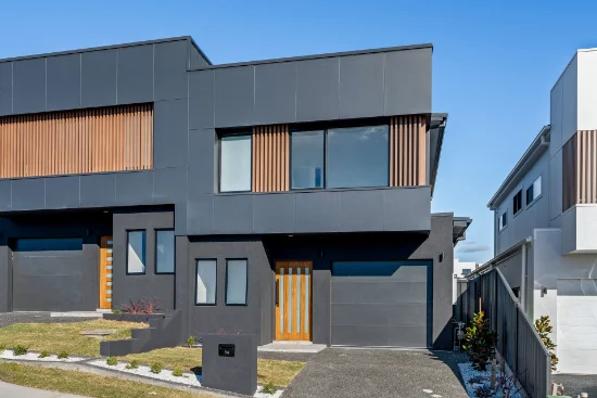 5A Saturn Crescent, Dunmore NSW 2529-Image