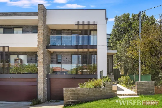 5A Suva Crescent, Greenacre, NSW 2190