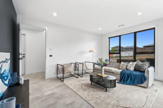 5C Eric Willmot Way, Macnamara, ACT 2615
