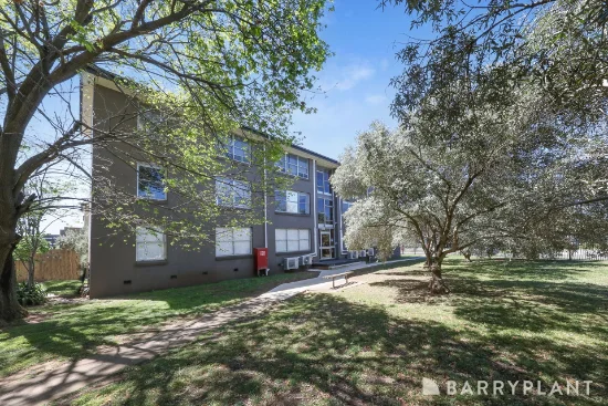 6/18 Lawn Crescent, Braybrook, Vic 3019 - For Rent