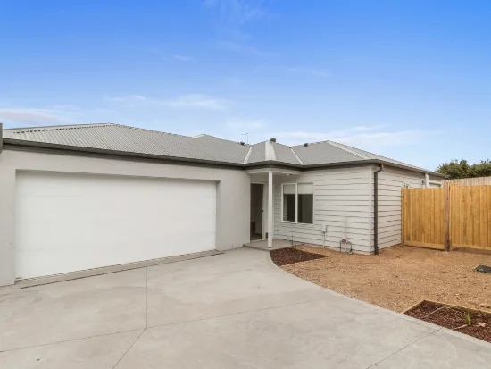 6/3 Somerville Ln, Riddells Creek, Vic 3431