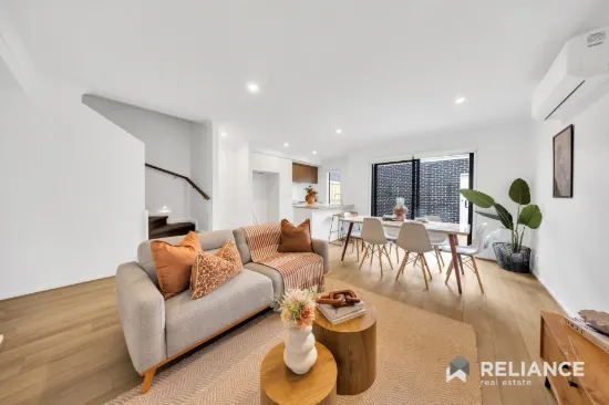 6/44 Maywood Road, Manor Lakes, Vic 3024