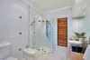 6/61-67 Arlington Esplanade, Clifton Beach, Qld 4879-Image