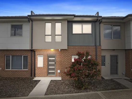 6/64 Escapade Boulevard, Craigieburn, Vic 3064