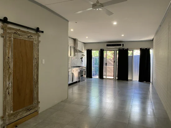6/8 Chewings Street, East Side, NT 0870
