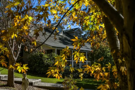 6 Alexandra Crescent, Bowral NSW 2576-Image