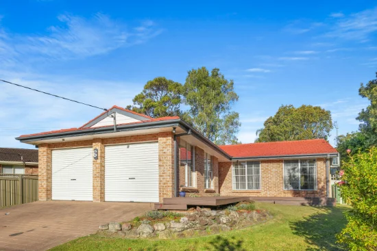 6 Amber Cr, Point Clare, NSW 2250