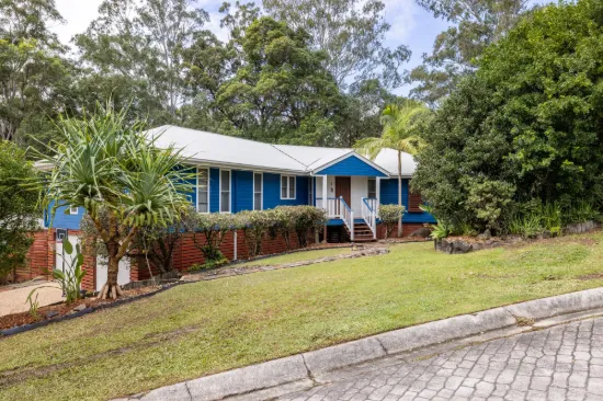 6 AMBERLY Circle, Little Mountain, Qld 4551
