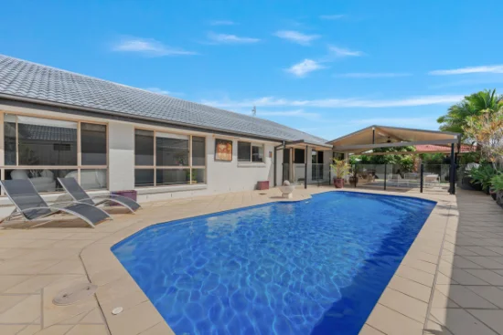 6 Anika Place, Little Mountain, Qld 4551