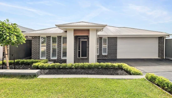 6 Aqua Place, Moana, SA 5169