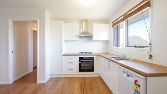 6 Arnhem Cres, Hackham West, SA 5163