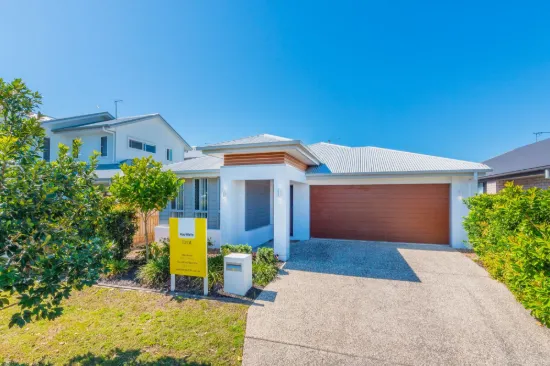 6 Avalon Street, Newport QLD 4020-Image