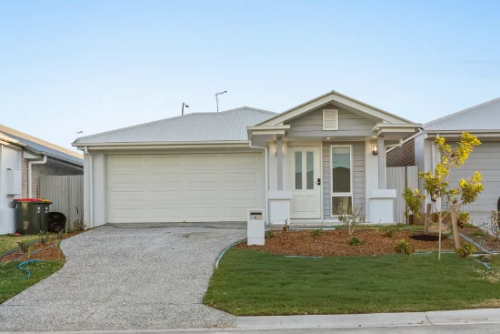 6 Beacon Street, Flagstone, Qld 4280
