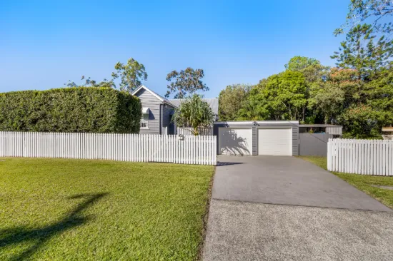 6 Bella Street, Landsborough, Qld 4550