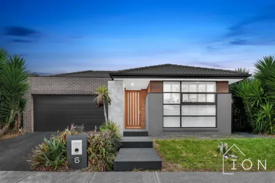 6 Bellhaven Circuit, Clyde North, Vic 3978