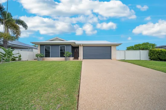 6 Belmont Place, Emerald, Qld 4720