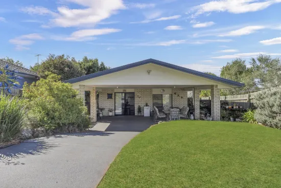 6 Blackdown Street, Harristown, Qld 4350