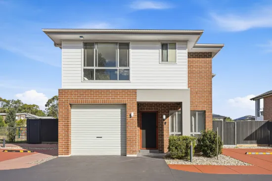 6 Blackmore Glade, Quakers Hill, NSW 2763