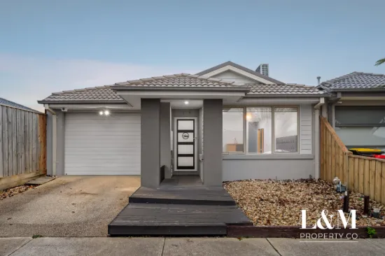6 Blainville Entrance, Mickleham, Vic 3064